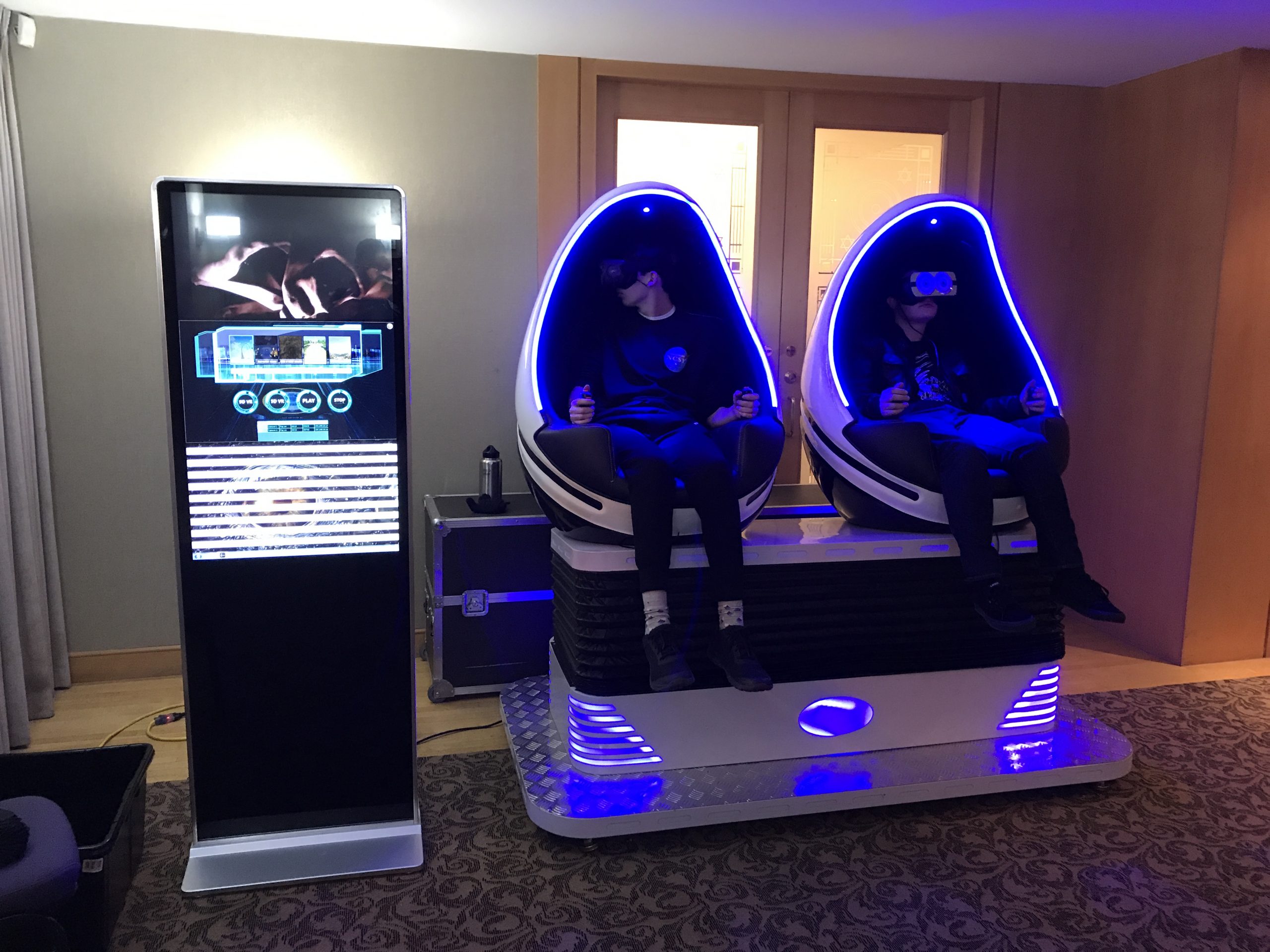 9d Virtual Reality Vr Pods – Vancouver Partyworks