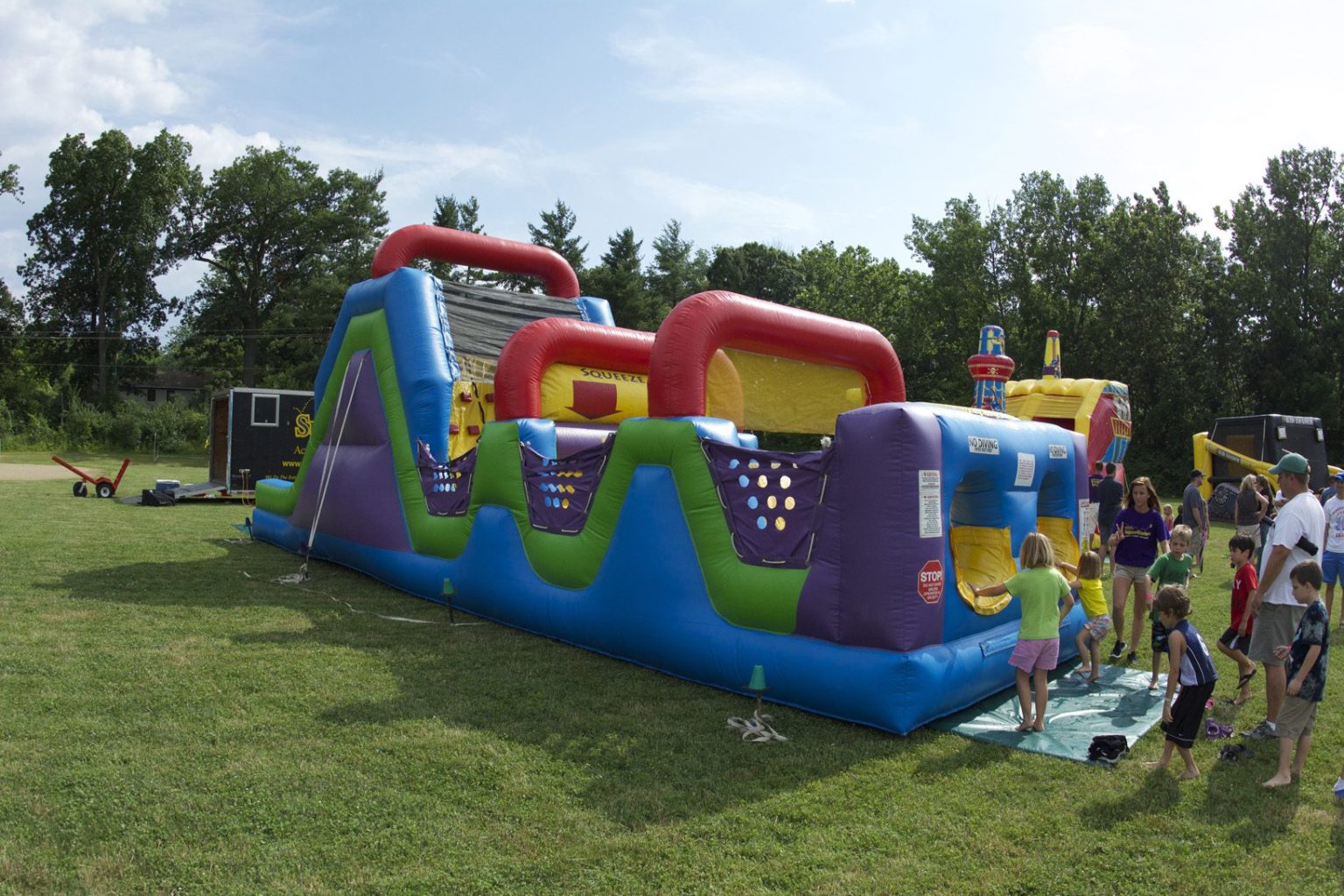 Wacky Obstacle Course – Vancouver PartyWorks