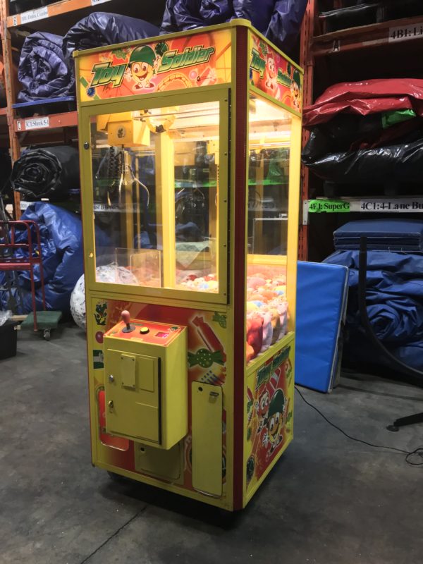 Half Size Claw Machine / Crane Game